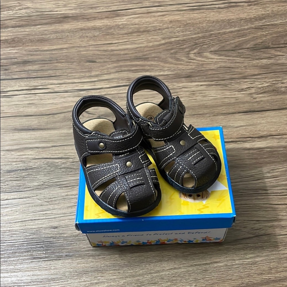 Toddler sandals